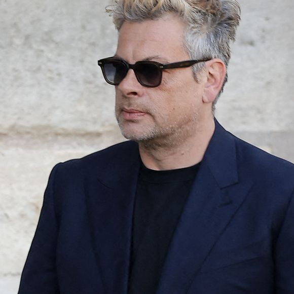 Benjamin Biolay s'est confié sur une année difficile.

Benjamin Biolay - Obsèques de Nathalie Baye en l'église Saint-Sulpice à Paris. © Dominique Jacovides - Coadic Guirec / Bestimage