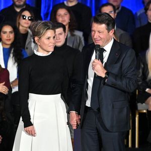 Christian Estrosi, le maire de Nice, accompagné de sa femme la journaliste et chroniqueuse de télé, Laura Tenoudji, a participé à la réunion de rentrée des Amis du Maire organisé dans la salle de spectacle du Palais de la Méditerranée à Nice, le 20 janvier 2023. © Bruno Bebert/Bestimage