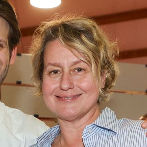La cheffe multiplie d'ailleurs les piques envers son ex 
Alessandro et Luana Belmondo, à la Halle Georges Brassens de Brive-la-Gaillarde, le 8 novembre 2024. Foire du Livre de Brive 2024. © Jean-Marc Lhomer / Bestimage