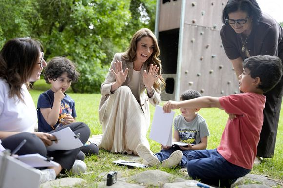 Catherine (Kate) Middleton, princesse de Galles, visite l'école maternelle Salvador Allende à Reggio Emilia (Italie), lors de son voyage consacré à la petite enfance, le 14 mai 2026.
© GOFF / Bestimage