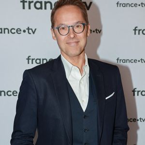 Damien Thevenot participe à la conférence de presse de France Télévision le 6 juillet 2022 à Paris, en France. Photo : Nasser Berzane/ABACAPRESS.COM