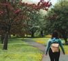 La marche peut améliorer l’endurance, la circulation, le sommeil, l’humeur et la mobilité.

Photo prise par Jeffrey Grospe / Unsplash