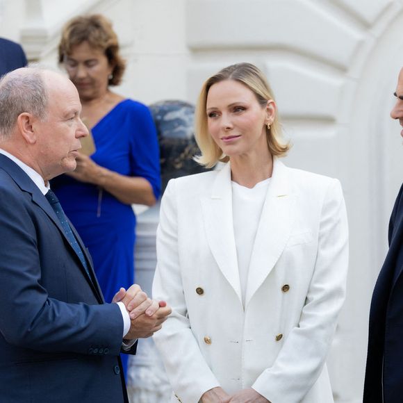 Le prince Albert II de Monaco et la princesse Charlène de Monaco ont accueilli au Palais princier les ambassadeurs et représentants permanents des 46 États membres de l'organisation du Conseil de l'Europe, Monaco le 2 septembre 2026. © Olivier Huitel/Pool Monaco/Bestimage