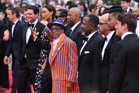 Spike Lee, Jason Michael Berman, Ilfenesh Hadera, ASAP Rocky, Denzel Washington, Wendell Pierce, Jeffrey Wright, Elijah Wright, et Alan Fox à la projection de "Highest 2 Lowest" au 78ème Festival de Cannes à Cannes, France, le 19 mai 2025. Photo : Doug Peters/PA Wire.