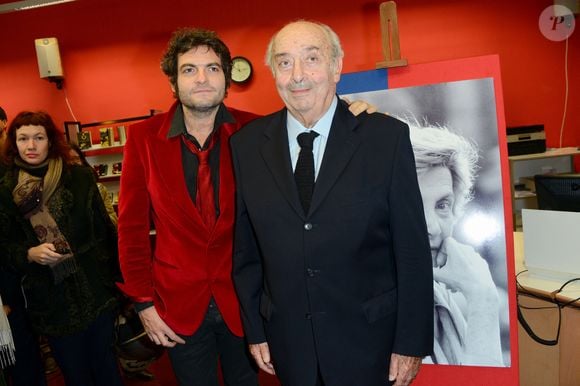 Matthieu Chedid et Louis Chedid assistent au lancement de la 'Bibliothèque Andree Chedid' à Paris, France, le 19 novembre 2012. Photo by Nicolas Briquet/ABACAPRESS.COM