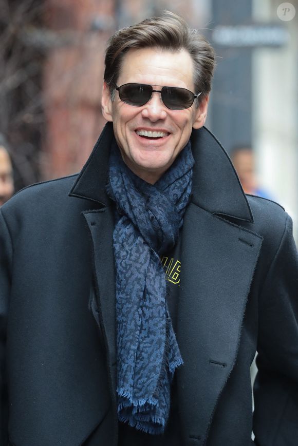 Jim Carrey à la sortie de son hôtel à New York le 7 février 2020. 