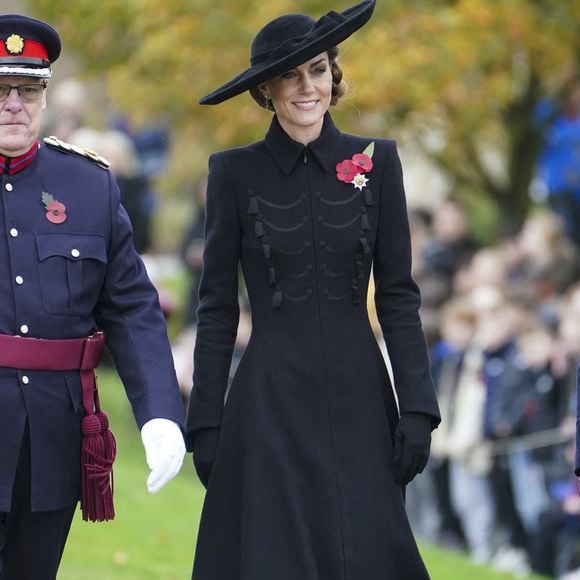 Catherine Kate Middleton, princesse de Galles, assiste à la cérémonie du souvenir de l'Armistice, au National Memorial Arboretum, à Burton-on-Trent, dans l'East Staffordshire. Photo par Julien Burton / Bestimage