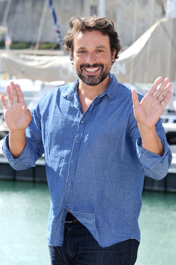 La dernière réalisatrice qui a tourné à ses côtés se souvient de ses difficultés sur la fin.

Bruno Salomone à la première de "Souviens Toi" lors de la cérémonie d'ouverture de la 19ème édition du Festival de la Fiction TV de la Rochelle, le 13 septembre 2017. 

Photo : Patrick Bernard / Bestimage