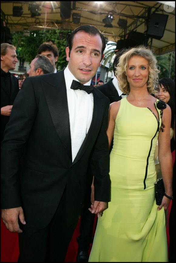 Actrice devenue culte grâce à la série Un gars, une fille au début des années 2000, Alexandra Lamy a pu compter, par le passé, sur le soutien indéfectible de son ex-époux Jean Dujardin

Archives Jean Dujardin et Alexandra Lamy Festival de Cannes BORDE-JACOVIDES / BESTIMAGE