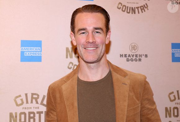 L'acteur est décédé le mercredi 11 février 2026 à l'âge de 48 ans

James Van Der Beek, la star de la série pour adolescents des années 1990 "Dawson's Creek", est décédé mercredi à l'âge de 48 ans après une bataille contre le cancer, a annoncé sa femme sur les médias sociaux.
Crédit : Backgrid USA / Bestimage