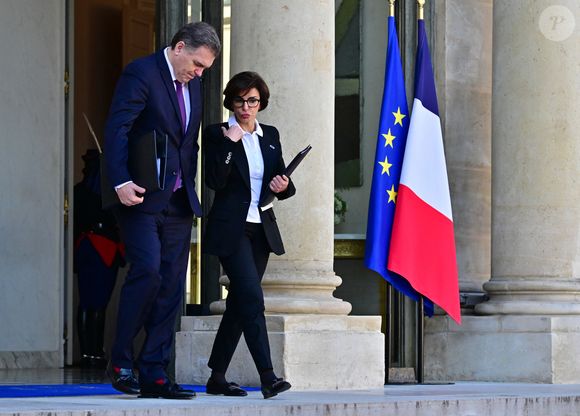 Philippe Tabarot, Ministre des Transports, Rachida Dati, Ministre de la Culture à la sortie du Conseil des ministres au palais de l'Elysée à Paris, le 25 février 2026.
© Christian iewig / Bestimage