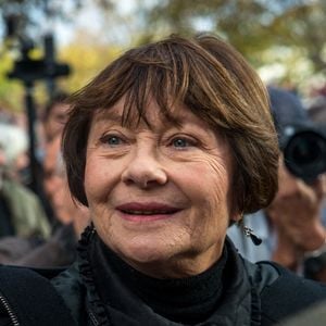 Macha Méril participe à la Marche silencieuse pour la paix organisée par plus de 500 personnalités du monde de la culture appelant à l'arrêt immédiat de la guerre fratricide entre Palestiniens et Israéliens, à Paris, France, le 19 novembre 2023. Photo par Denis Prezat/ABACAPRESS.COM