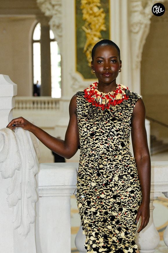 Lupita Nyong'o au deuxième défilé Chanel "Collection Haute Couture Automne/Hiver 2026-2027" lors de la Fashion Week de Paris, le 7 juillet 2026

© Pauline Mourey / Bestimage