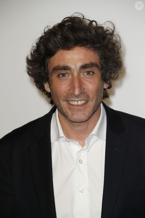 Rachida Dati, ministre de la Culure, évoque une "immense perte pour la création audiovisuelle française".

Stéphane Strano (président du festival) à la première de "Les Bracelets Rouges" lors de la 19ème édition du Festival de la Fiction TV de la Rochelle, le 14 septembre 2017.
© Christophe Aubert/Bestimage