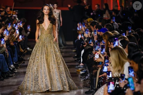 Deva Cassel - Défilé Elie Saab, Collection Haute Couture Printemps/Eté 2026 lors de la Fashion Week de Paris (PFW) au Musée Rodin, à Paris, France, le 28 janvier 2026. © Bestimage