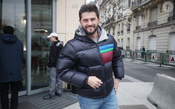 Christophe Beaugrand en a fait l’amère expérience...

Exclusif - Christophe Beaugrand quitte les studios de RTL. Paris, le 12 décembre 2024.