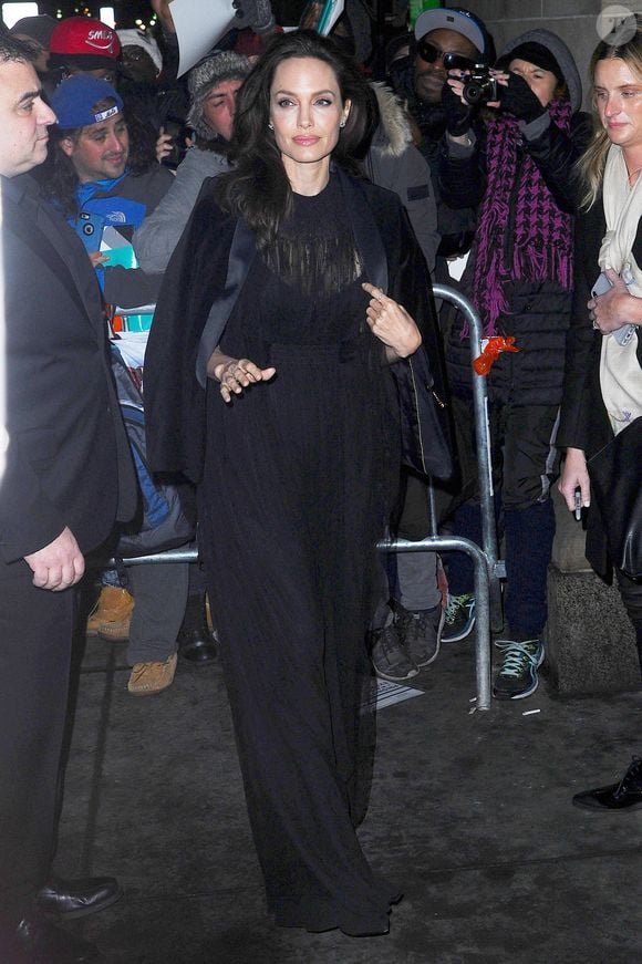 Angelina Jolie arrive à la soirée "National Board Of Review Awards Gala" à New York le 10 janvier 2018.