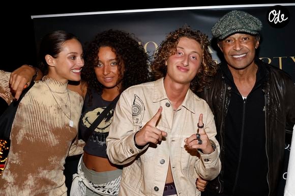Et la magie d'Internet opère déjà à merveille pour notre trio. 

Exclusif - Jenaye, Eleejah, Joalukas Noah, son père Yannick Noah lors de la soirée d'anniversaire de Joalukas Noah, fils de Yannick Noah et Isabelle Camus, pour ses 18 ans à Paris le 10 juin 2022. © Cyril Moreau / Bestimage