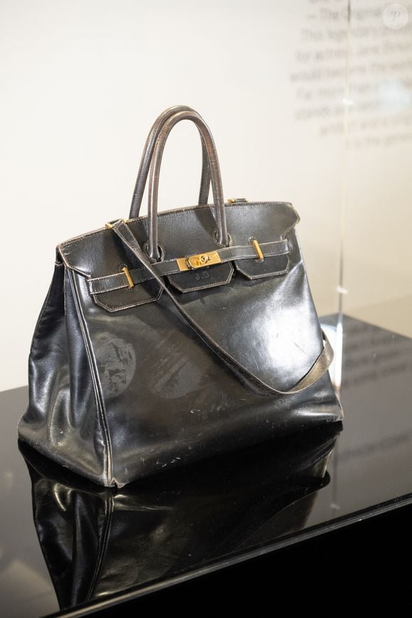 Le tout premier sac Hermès Birkin, conçu pour Jane Birkin en 1985, le 7 juillet 2025. © Jonathan Jacob/Bestimage