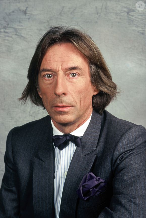 Cette fragilité financière s’inscrit dans une histoire familiale marquée par le drame : Lionel Poilâne, fondateur de la maison, est décédé dans un accident d’hélicoptère en 2002. 

Archives - Lionel Poilane - portrait