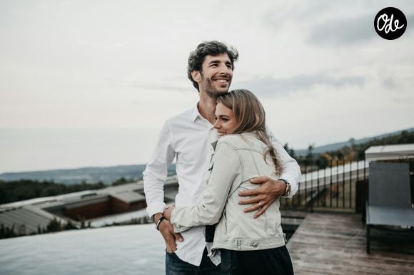 Vouloir préserver la relation malgré les contraintes du quotidien permet d'éviter que chacun ne s'éloigne progressivement.

Photo prise par Candice Picard / Unsplash
