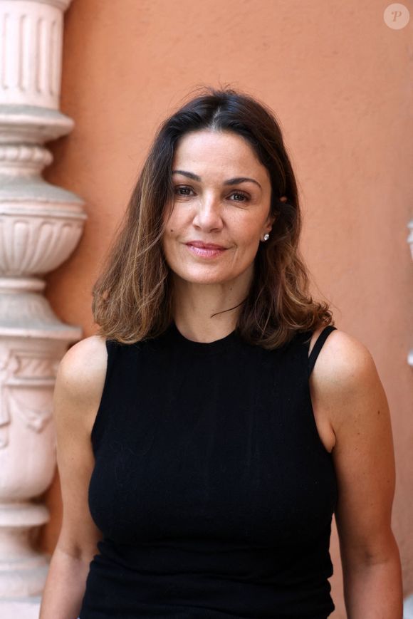 Exclusif - Lecture de "Birmane", roman de C.Ono-Dit-Biot, avec Nadia Farès à l'Artistique dans le cadre de la 6ème édition du festival Cinéroman. Le festival Cinéroman, qui se tient à Nice jusqu'au 5 octobre, met à l'honneur les films adaptés de romans.
Nice le 5 Octobre 2024 © Dominique Jacovides - Bruno Bebert / Bestimage