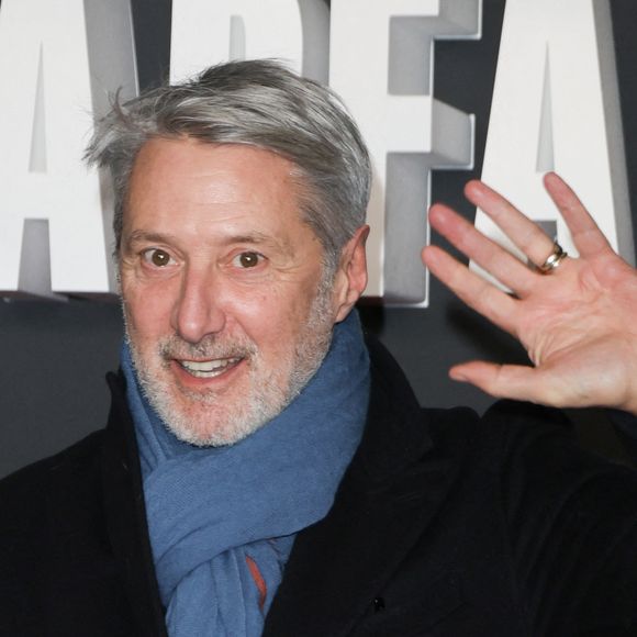 Antoine de Caunes à l'avant-première du film "Un parfait inconnu" au Grand Rex, le 15 janvier 2025. 

Photo : Coadic Guirec / Bestimage