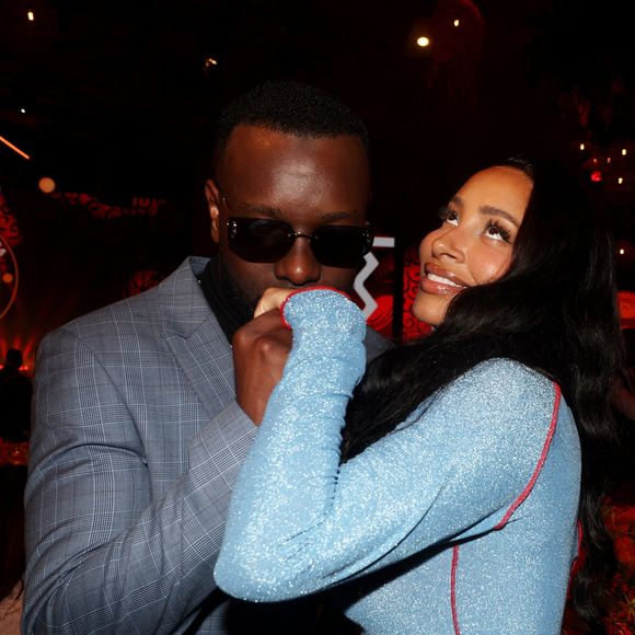 Mariés très jeunes, ils ont accueilli quatre enfants avant d’annoncer leur séparation en juin 2025.

Gims et Demdem lors du Dîner de gala organisé par la Fondation "Children of Africa" à l'initiative de Madame D.Ouattara, Première Dame de Côte d'Ivoire et Présidente fondatrice de "Children of Africa" au Sofitel Ivoire à Abidjan, le 1er Mars 2024.

© Dominique Jacovides / Bestimage