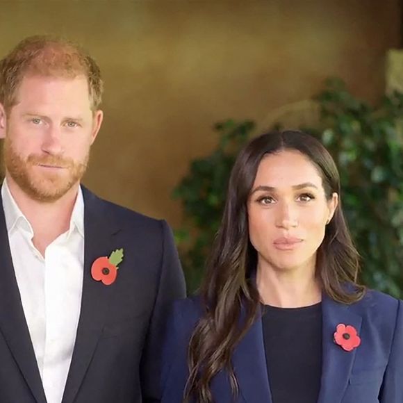 Les membres de la famille royale britannique auto-exilés, le prince Harry et Meghan Markle (duc et duchesse de Sussex), sont apparus ensemble pour la première fois en trois mois dans une nouvelle vidéo le 9 novembre 2024