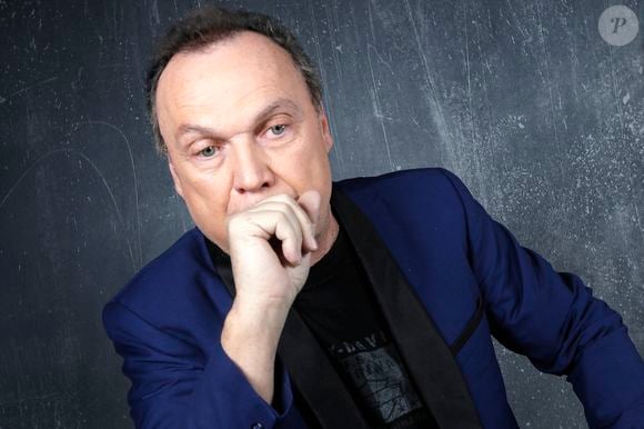 L'ancien présentateur de France Télévisions était un grand ami d'Herbert Léonard, pour qui il a composé
Portrait de Julien Lepers, lors de l'enregistrement de l'émission "Chez Jordan". Le 14 février 2022
© Cédric Perrin / Bestimage