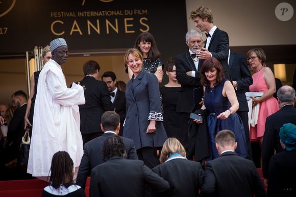 Souleymane Cisse, Ségolène Royal - Montée des marches du film de la Soirée 70ème Anniversaire lors du 70ème Festival International du Film de Cannes. Le 23 mai 2017. © Borde-Jacovides-Moreau/Bestimage