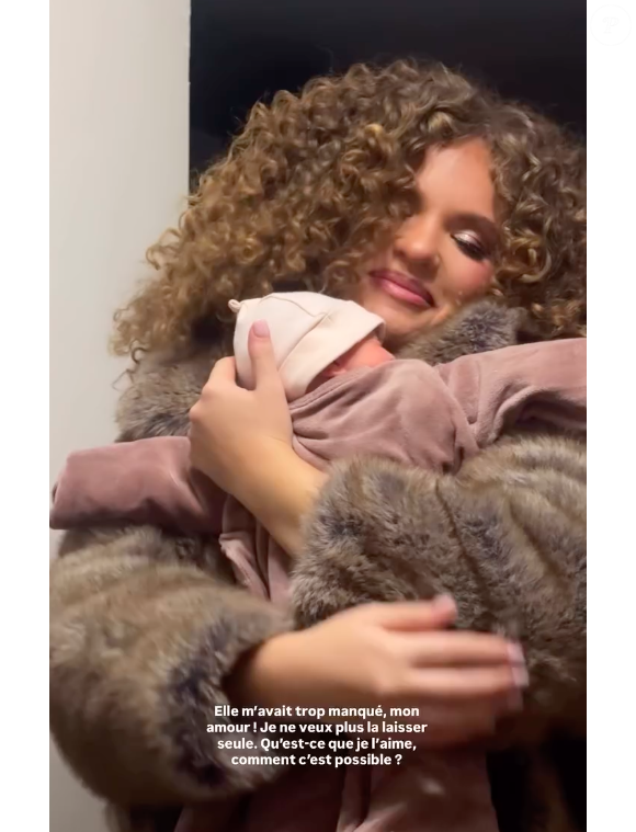 Léa Haddad avec sa fille en story Instagram le 3 janvier 2026.
