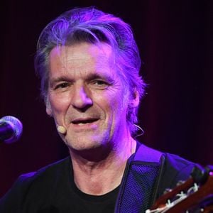 Concert d' Yvan Le Bolloch et ma guitare pour la sortie de l'Album Esperanza au Studio de l'Ermitage à Paris le 4 avril 2023.