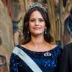 La princesse Sofia enceinte et étincelante au bras du prince Carl Philip, son nouveau diadème a une énorme valeur