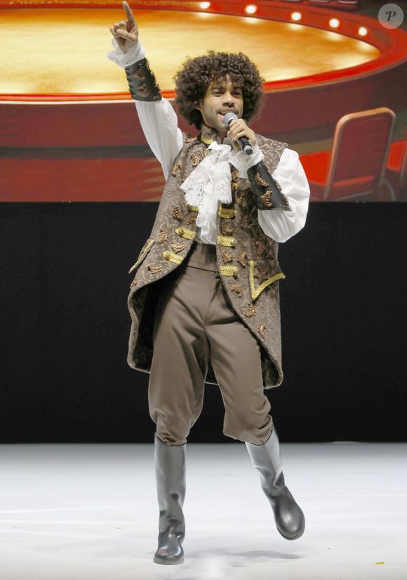 Gwendal Marimoutou - Pour célébrer ses 30 ans, le Salon du Chocolat de Paris réinvente son mythique défilé de robes en chocolat autour d’une thématique inédite : la Comédie Musicale, à Paris mardi 28 octobre 2025. © Christophe Aubert via Bestimage