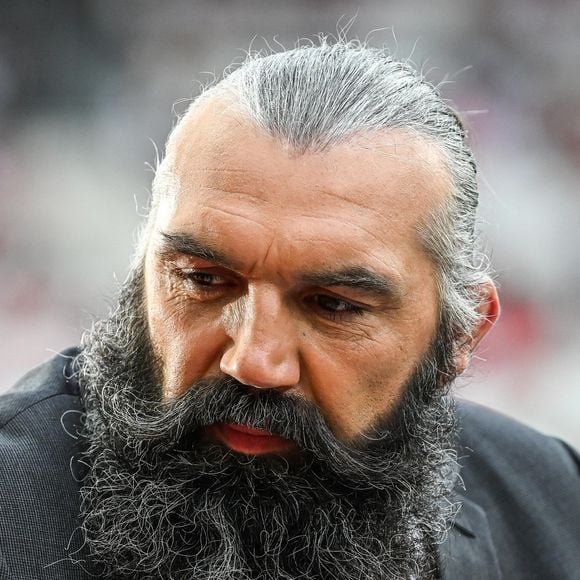 Sebastien Chabal en tribunes lors de la finale de rugby Top 14 opposant le Stade Toulousain Rugby (Toulouse) au Stade Rochelais (La Rochelle) au Stade de France à Saint-Denis, Seine Saint-Denis, le 17 juin 2023. Toulouse a gagné 29-26. © Matthieu Mirville/Bestimage