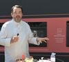 Une véritable étape de vie pour la jeune femme, qui partage l'affiche de cet ouvrage avec son célèbre mari, le chef étoilé Jean-François Piège. 

Jean François Piège  - Taste of Paris 2026 au Grand Palais à Paris le vendredi 22 mai 2026.

© Alexandre Fay / Bestimage