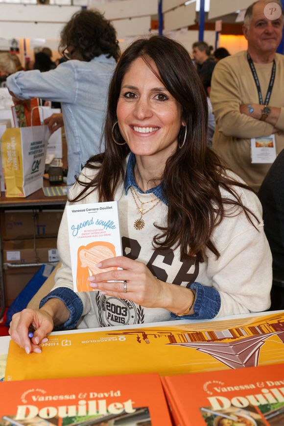 Vanessa Douillet à la Hall Georges Brassens de Brive-la-Gaillarde pour la 43 ème Foire du Livre de Brive, le 8 novembre 2025. © Jean-Marc Lhomer/Bestimage