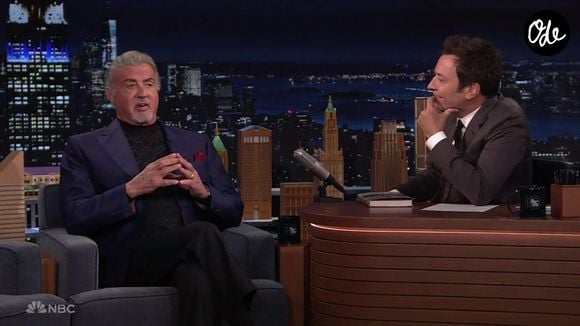 Los Angeles, États-Unis. Sylvester Stallone confie avoir tenté de donner des conseils de jeu d'acteur à sa fille Scarlet lors de son passage au *Tonight Show*. Backgrid UK/ Bestimage
