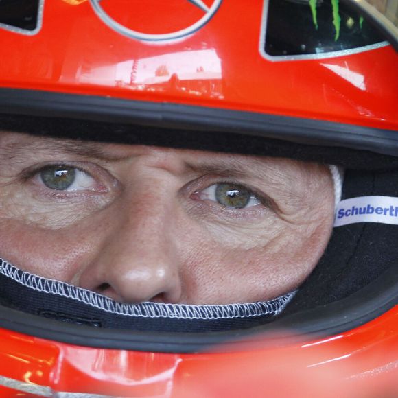 “Il a toujours été très protecteur de sa vie privée, et cela ne changera pas”, conclut Felix Gorner

Michael Schumacher lors du grand prix de Monza en Italie le 9 septembre 2011. JLPPA / Bestimage