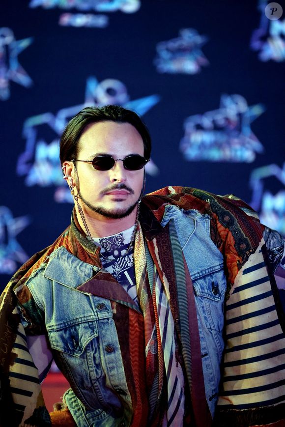 Yanis Marshall a également participé en tant que professeur de danse à la "Star Academy".
Yanis Marshall au photocall de la 24ème édition des "NRJ Music Awards (NMA)" au Palais des Festivals à Cannes le 18 novembre 2022. © Dominique Jacovides / Bestimage