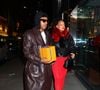 De son côté, Rihanna a dévoilé le visage de sa petite dernière sept mois après sa naissance.

New York, NY Rihanna et A$AP Rocky ont déclenché une frénésie de flashs lorsqu'ils sont sortis main dans la main pour un dîner romantique de la Saint-Valentin au Caviar Russe à New York City. La superstar a fait sensation dans une robe rouge audacieuse associée à un manteau noir court, tandis que Rocky s'est contenté d'un ensemble noir, laissant fièrement la vedette à sa reine.