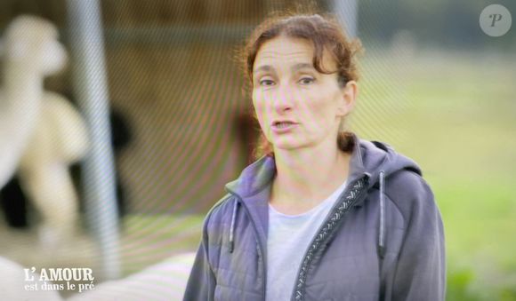 Si professionnellement, Géraldine est aujourd'hui complètement épanouie, du côté de sa vie privée, tout est moins rose même si elle a eu le bonheur d'avoir deux enfants,

Géraldine, nouvelle candidate de "L'amour est dans le pré". M6