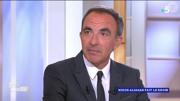 Émission "C L'Hebdo", présenté par Aurélie Casse sur France 5.