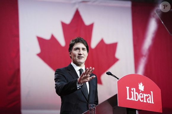 ou encore Justin Trudeau font partie de l'arbre généalogique du souverain pontife ! 

9 mars 2025, Ottawa (Ontario), Canada : Le Premier ministre Justin Trudeau prend la parole lors de l’annonce de la direction du Parti libéral à Ottawa, le dimanche 9 mars 2025.