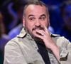 Notamment pour s'assurer que son aînée, restée vivre à Paris avec sa maman, se sente toujours pleinement chez elle.

Exclusif - François-Xavier Demaison lors de l'enregistrement de l'émission "La Boîte à secrets", présentée par F.Bollaert et diffusée le 9 janvier 2026 sur France 3, dans les studios du Lendit à Saint-Denis, France, le 2 décembre 2025. © Cyril Moreau/Bestimage