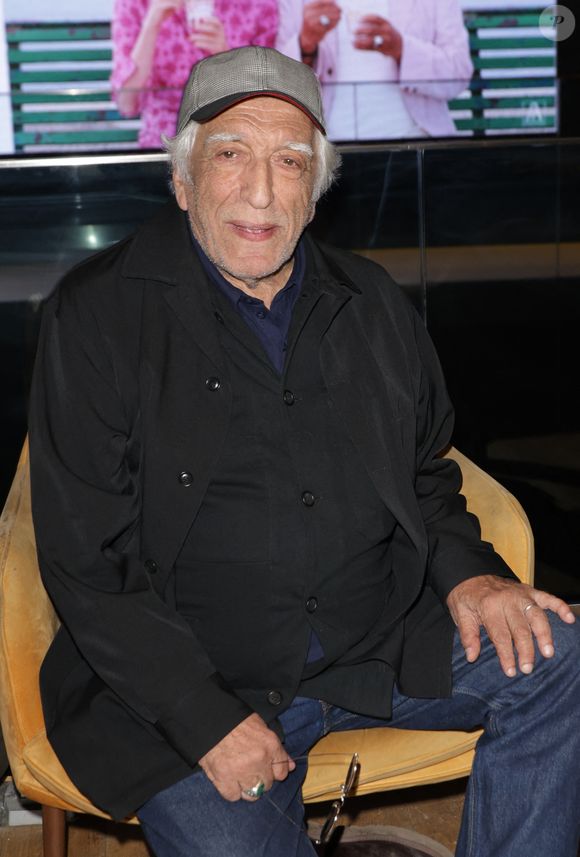 Gérard Darmon - Avant-première du film "Aimons-nous vivants" au cinéma Pathé Beaugrenelle à Paris le 8 avril 2025. © Coadic Guirec/Bestimage