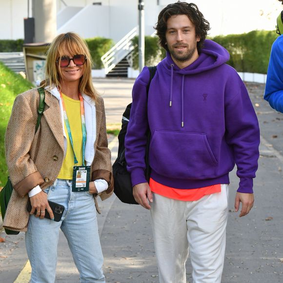Exclusif - Axelle Laffont et son compagnon Romain Sichez - Axelle Laffont et son compagnon Romain Sichez lors du tournoi de tennis "Rolex Paris Masters 2022" à Bercy AccorHotels Arena à Paris, le 31 octobre 2022. © Veeren Ramsamy / Bestimage 