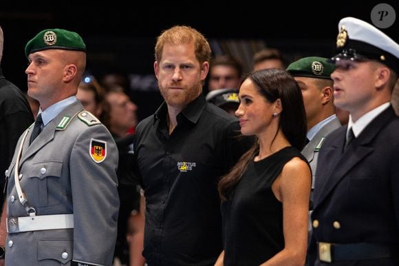 Le prince Harry et Meghan Markle assistent à la finale de basket en fauteuil roulant lors des Invictus Games 2023 à Dusseldorf le 13 septembre 2023.  © Piero Nigro/Alto Press via ZUMA Press / Bestimage