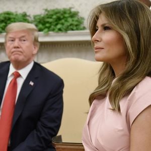 Les deux femmes s'intéressent à l'éducation des enfants et leur avenir. 

Donald Trump et Melania Trump - Le roi Abdallah de Jordanie et la reine Rania sont reçus par Donald et Melania Trump à la Maison Blanche à Washington, le 25 juin 2018. © Backgrid USA / Bestimage